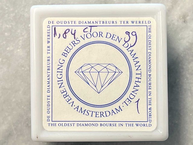 Robijn 1.84 carat natuurlijke cabochon robijn - afbeelding 2 van  4
