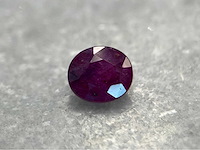 Robijn 2.28 carat natuurlijke robijn - afbeelding 1 van  4