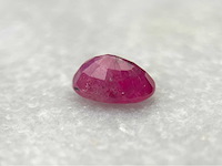Robijn circa 2 carat natuurlijke robijn - afbeelding 3 van  4