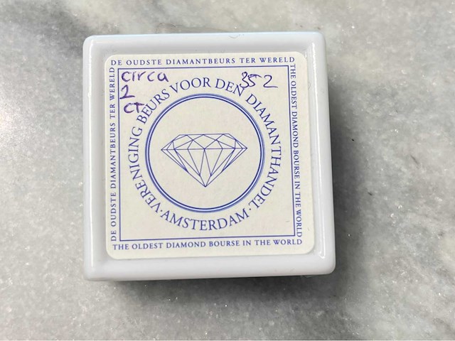 Robijn circa 2 carat natuurlijke robijn - afbeelding 4 van  4