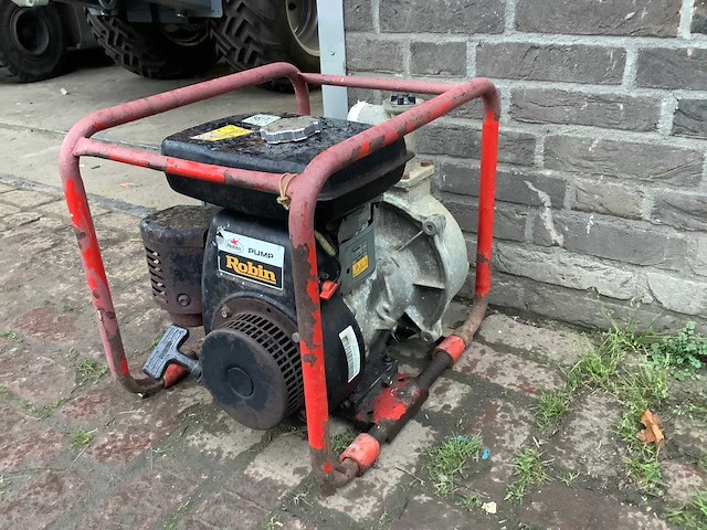 Robin ptg205 vuilwaterpomp - afbeelding 1 van  4