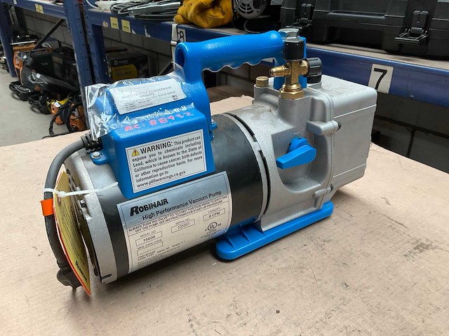 Robinair 15600 vacuumpomp - afbeelding 2 van  5