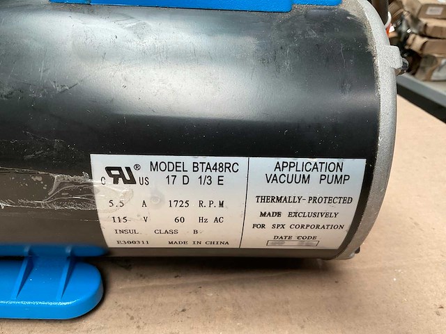 Robinair 15600 vacuumpomp - afbeelding 4 van  5