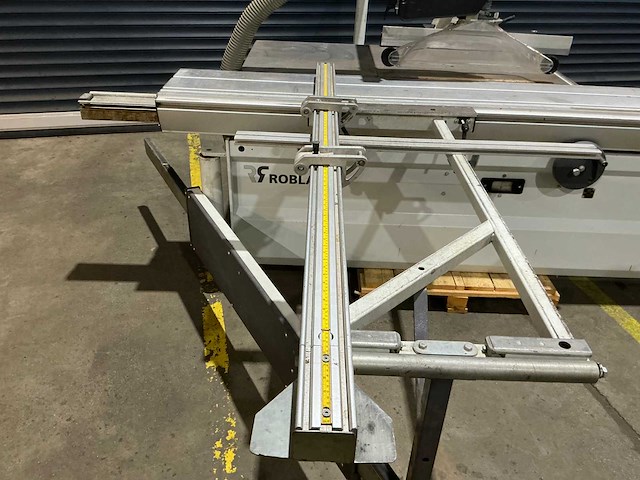 Robland - 2010 - z 3200 - formaatcirkelzaagmachine - afbeelding 3 van  23