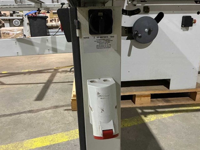 Robland - 2010 - z 3200 - formaatcirkelzaagmachine - afbeelding 16 van  23