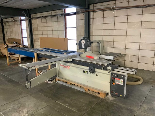 Robland z320 formaatcirkelzaagmachine - afbeelding 1 van  9