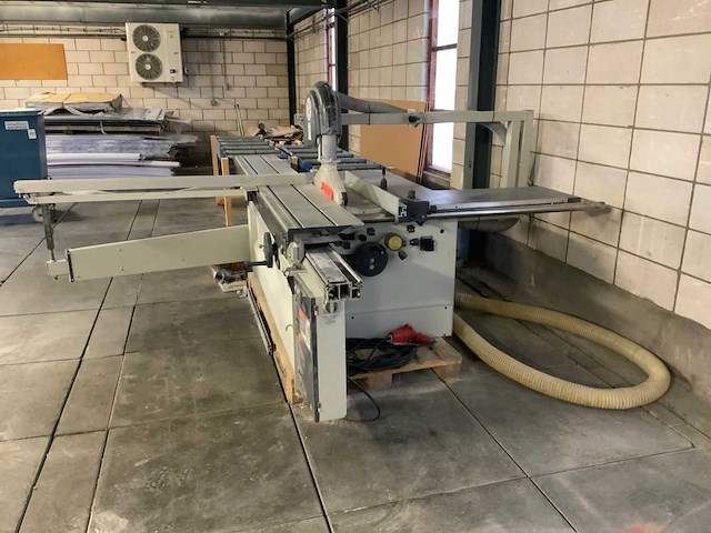Robland z320 formaatcirkelzaagmachine - afbeelding 6 van  9