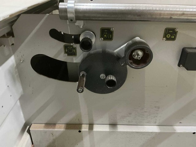 Robland z320 paneelcirkelzaagmachine - afbeelding 7 van  10
