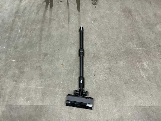 Roborock h60 hub ultra steelstofzuiger - afbeelding 6 van  7