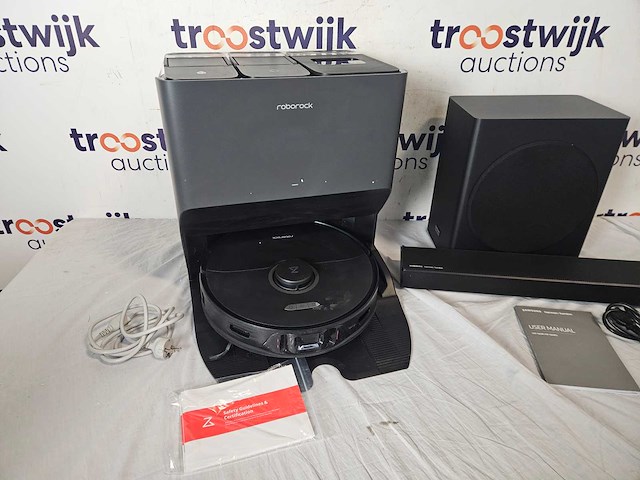 Roborock s8 pro ultra - robotstofzuiger - zwart + samsung hwq60r - afbeelding 2 van  3