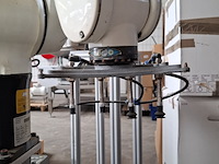 Robot met besturingskast en display, kuka, kr 5 sixx r850 wp - afbeelding 36 van  36