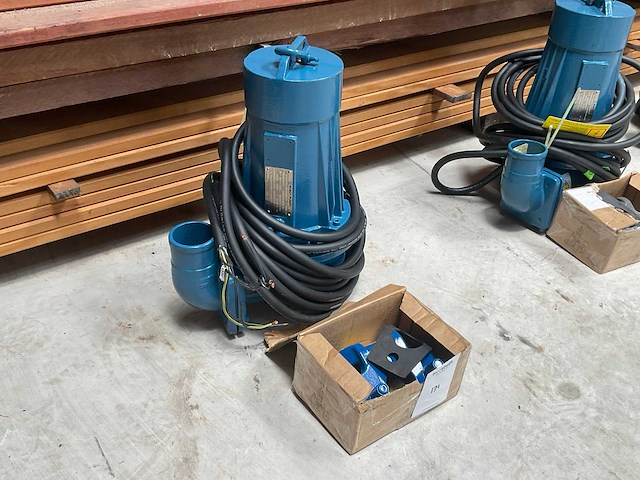 Robot pumps vuilwaterpomp - afbeelding 1 van  4