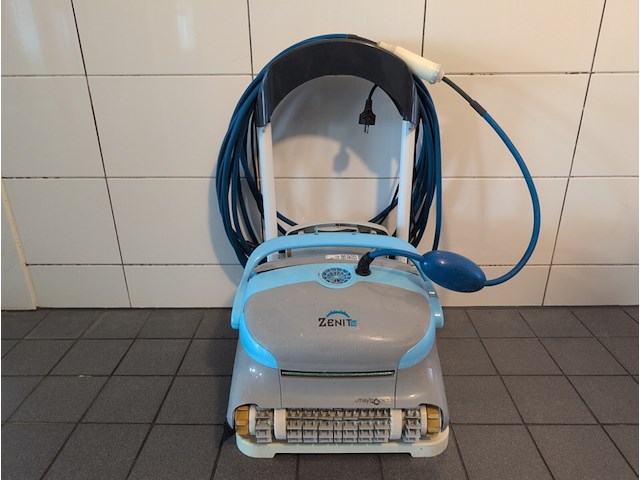 Robot zwembadcleaner met station maytronics, zenit 10 - afbeelding 2 van  6