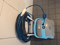 Robot zwembadcleaner met station maytronics, zenit 10 - afbeelding 5 van  6