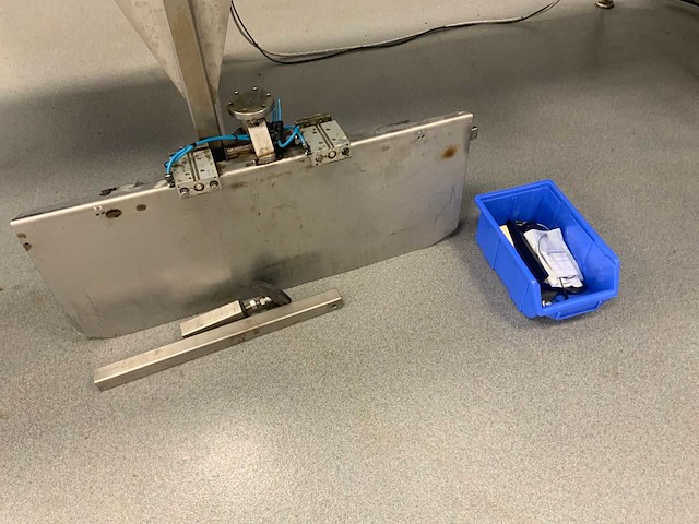 Robotcel klein en grootbrood depanner - afbeelding 8 van  16