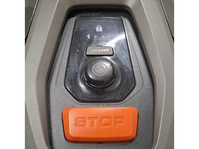 Robotmaaier, husqvarna, 310e nera | gps, 2024 - afbeelding 12 van  12