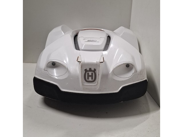 Robotmaaier, husqvarna, 330x, wit, 2015 - afbeelding 9 van  15