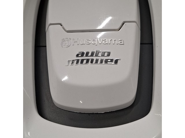 Robotmaaier, husqvarna, 330x, wit, 2015 - afbeelding 11 van  15