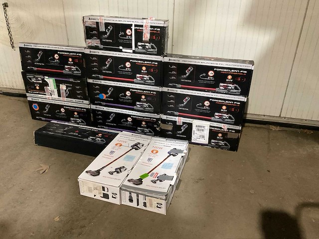 Robusta stofzuiger (13x) - afbeelding 1 van  5