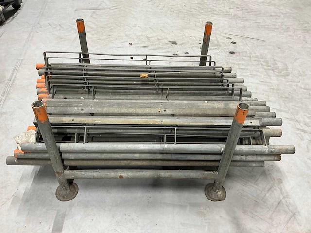 Robuust hn09 partij steiger materiaal - afbeelding 2 van  6