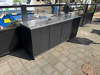 Robuust verrijdbaar debrasseermuebel met rvs top - afbeelding 2 van  7
