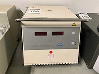 Roche lc carousel 2.0 centrifuge - afbeelding 3 van  3