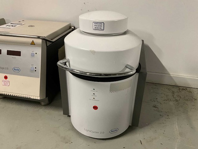Roche lightcycler 2.0 analyse-systeem - afbeelding 1 van  4
