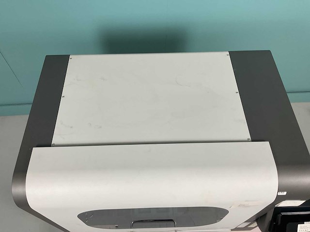 Roche magna pure lc 2.0 diverse laboratoriumapparatuur - afbeelding 3 van  11