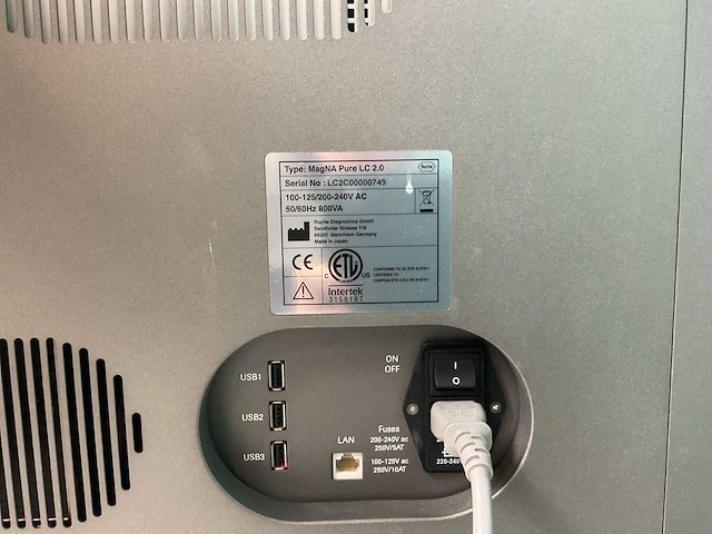 Roche magna pure lc 2.0 diverse laboratoriumapparatuur - afbeelding 10 van  11