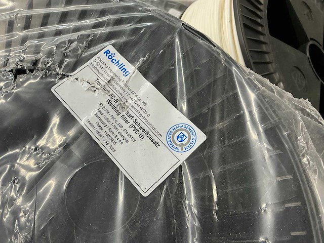 Röchling en simona kunststof pe en pp lasdraad op pallet (3x) - afbeelding 10 van  13