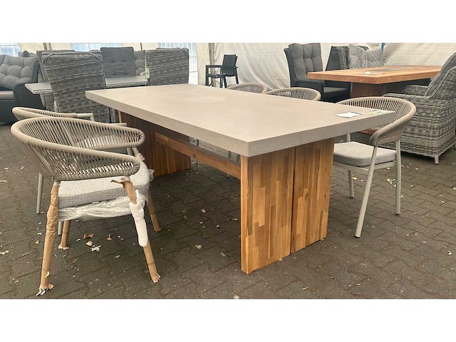 Rock - sand acacia - tuintafel(235x95cm) - afbeelding 1 van  5