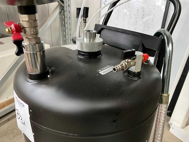 Rocks mobiele olieopvangunit / olieafzuiger - afbeelding 4 van  6