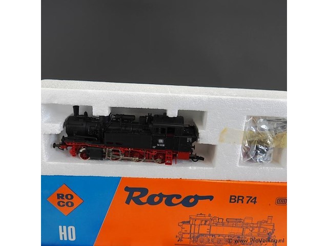 Roco br 74 tenderlocomotief - afbeelding 2 van  5