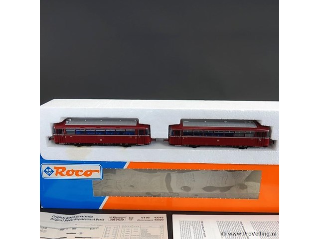 Roco db railbus vt 98 met bijwagen - afbeelding 2 van  5