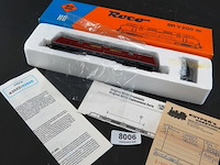 Roco db v 200 diesellocomotief fin purperrode en grijze kleurstelling. modelnr: 43522