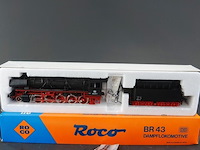 Roco deutsche bundesbahn (db) stoomlocomotief van de klasse br 43 modelnr: 04126a - afbeelding 2 van  5