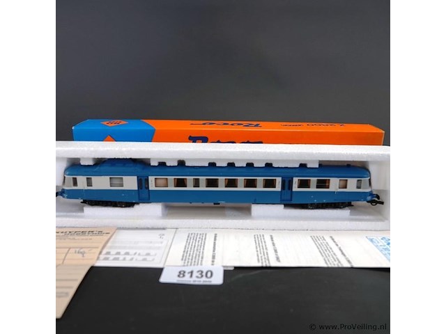 Roco franse dieselrailcar (autorail) van het type sncf x 2800 - afbeelding 2 van  5
