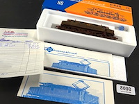 Roco fs e 626 locomotief in bruine kleurstelling modelnr: 04187a - afbeelding 1 van  5
