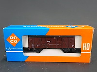 Roco gesloten goederenwagen (type gs) van de nederlandse spoorwegen (ns) modelnr: 4315b - afbeelding 2 van  3