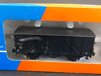 Roco gesloten goederenwagen van de nederlandse spoorwegen (ns) - afbeelding 2 van  3