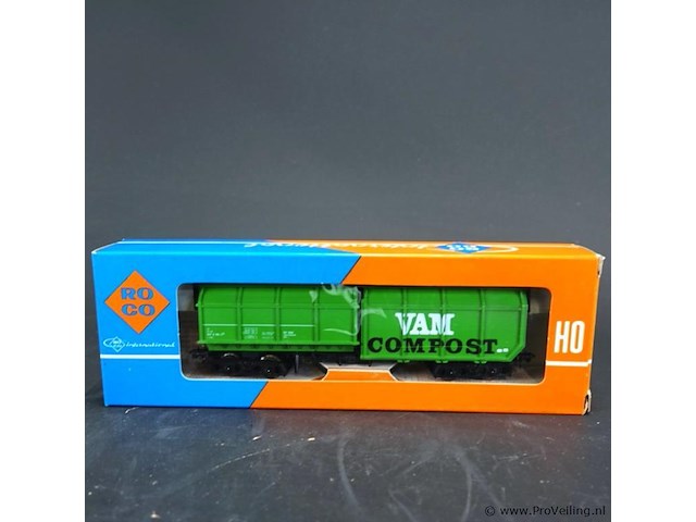 Roco goederenwagon van het type takkls van de nederlandse spoorwegen (ns) in de groene 'vam compost'-uitvoering modelnr: 4368 - afbeelding 2 van  3