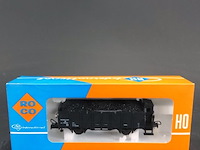 Roco hogeboordwagen met remmershuis van de nederlandse spoorwegen (ns) modelnr: 4390b - afbeelding 2 van  3