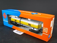 Roco ketelwagen in de kleurstelling van het oliemaatschappijmerk agip modelnr: 4365c - afbeelding 1 van  4