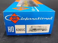 Roco ketelwagen in de kleurstelling van het oliemaatschappijmerk agip modelnr: 4365c - afbeelding 3 van  4