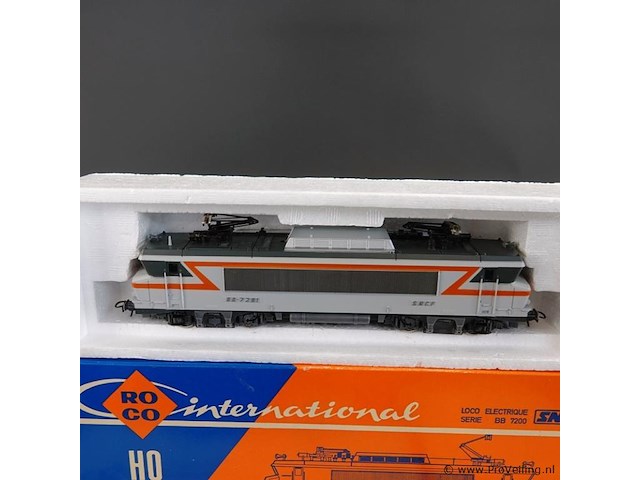 Roco locomotief bb 7201 van de franse spoorwegen (sncf) - afbeelding 2 van  5