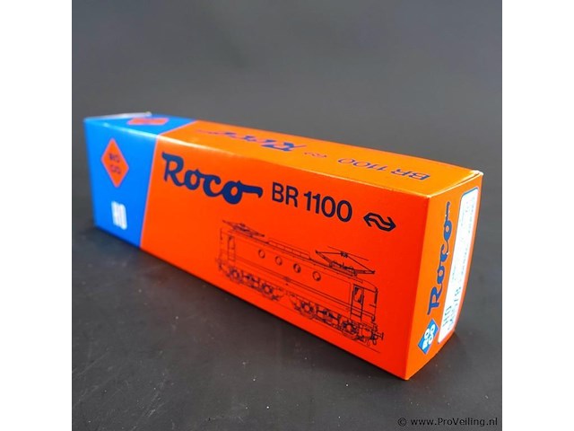 Roco locomotief serie 1100 (gelijk aan bouwserie br 1100 / bb 8100 stijl) van de nederlandse spoorwegen (ns) - afbeelding 4 van  5