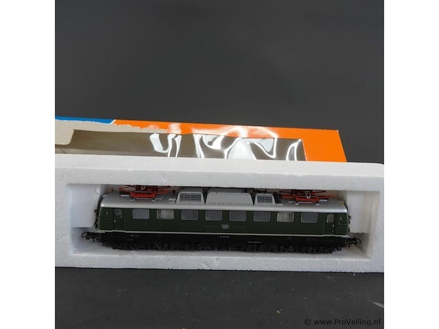 Roco locomotief (serie e 50 / br 150) van de deutsche bundesbahn (db) - afbeelding 2 van  5