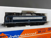 Roco locomotief van de baureihe 110 van de deutsche bundesbahn (db) - afbeelding 3 van  5