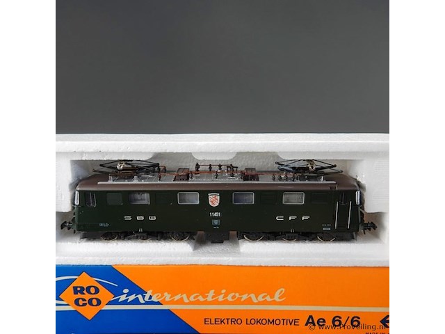 Roco sbb ae 6/6 locomotief. modelnr: 4195 - afbeelding 2 van  5