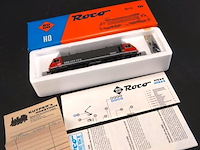 Roco sbb re 4/4 locomotief, in rood-grijze kleurstelling met bedrijfsnummer 10101 modelnr: 04178a